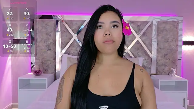 Snapshot of MarianaGarciaa__ chatting on 11-14-25, 07:23 MarianaGarciaa online show from 11-14-25, 07:23