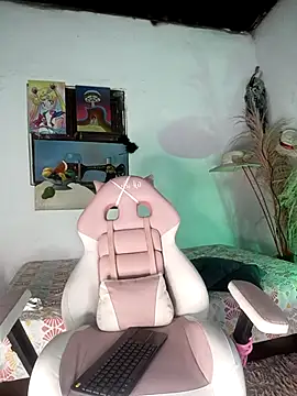 lovely kitt online show from 03-08-26, 04:49