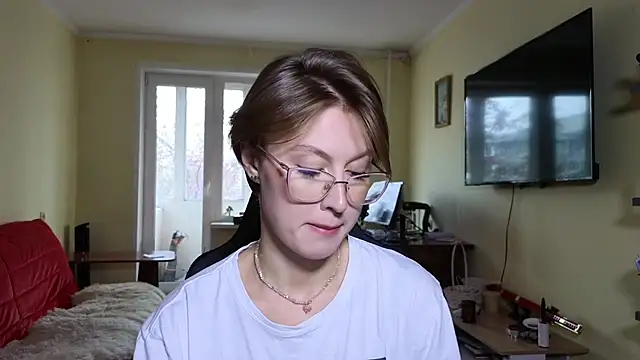 MalvinaBlum online show from 10-26-25, 06:19