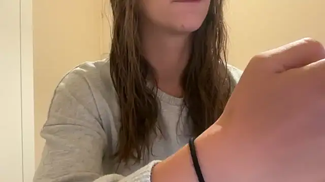 Snapshot of Kimpossible__ chatting on 10-02-25, 08:05 Kimpossible online show from 10-02-25, 08:05