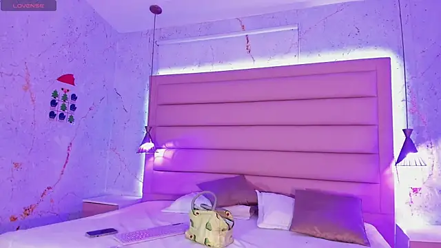 sabrinamilani online show from 01-22-25, 03:09