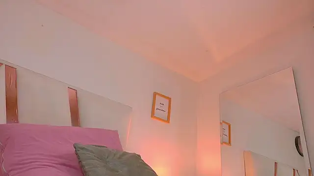 alaia-rogers online show from 02-21-25, 05:53