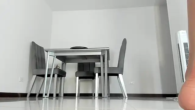 Snapshot of angelturned001 chatting on 03-20-25, 11:45 angelturned001 online show from 03-20-25, 11:45