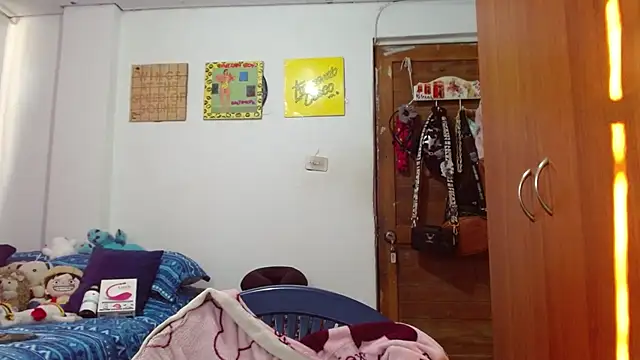 Naomi D online show from 02-19-25, 10:20