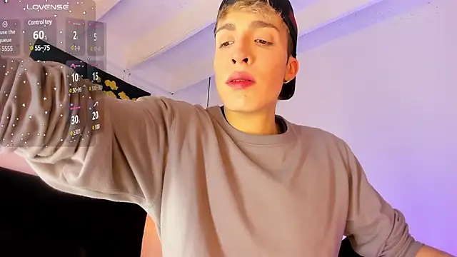 Angel Snowhotxxx online show from 03-13-25, 04:38