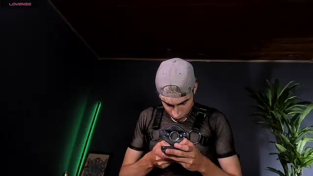 Angel Snowhotxxx online show from 11-28-25, 11:18