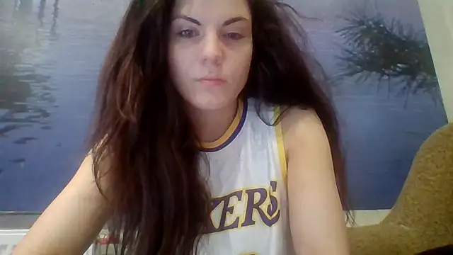 Snapshot of AliceTailor chatting on 10-22-25, 07:08 AliceTailor online show from 10-22-25, 07:08