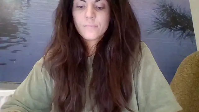 Snapshot of AliceTailor chatting on 11-03-25, 07:04 AliceTailor online show from 11-03-25, 07:04