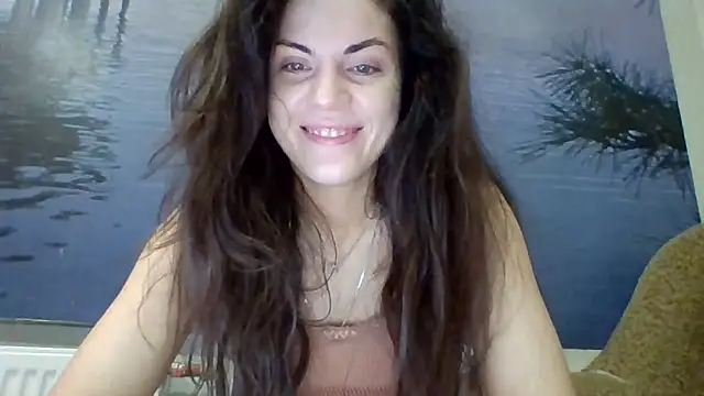 Snapshot of AliceTailor chatting on 11-11-25, 03:56 AliceTailor online show from 11-11-25, 03:56