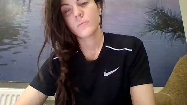 Snapshot of AliceTailor chatting on 11-24-25, 02:39 AliceTailor online show from 11-24-25, 02:39