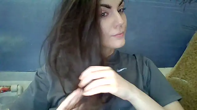 Snapshot of AliceTailor chatting on 11-26-25, 05:52 AliceTailor online show from 11-26-25, 05:52