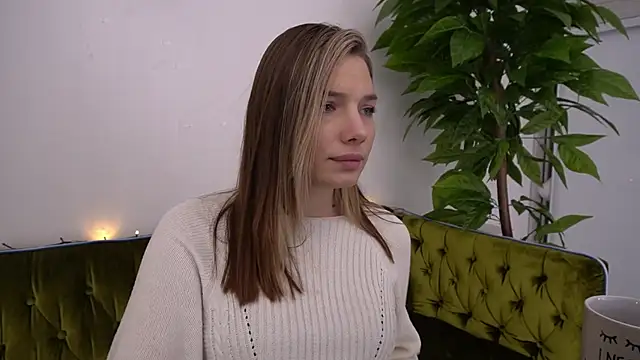 Snapshot of IceDanielles chatting on 01-13-25, 05:12 IceDanielles online show from 01-13-25, 05:12