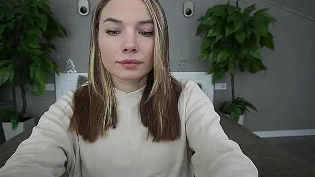 Snapshot of IceDanielles chatting on 01-16-25, 01:47 IceDanielles online show from 01-16-25, 01:47