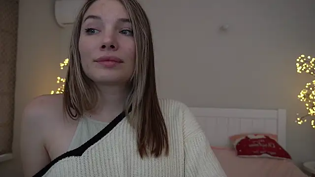 Snapshot of IceDanielles chatting on 02-03-25, 11:53 IceDanielles online show from 02-03-25, 11:53