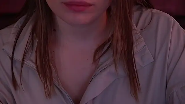 Snapshot of IceDanielles chatting on 09-20-25, 01:01 IceDanielles online show from 09-20-25, 01:01