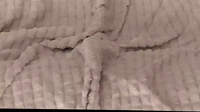 Snapshot of IceDanielles chatting on 10-05-25, 06:39 IceDanielles online show from 10-05-25, 06:39