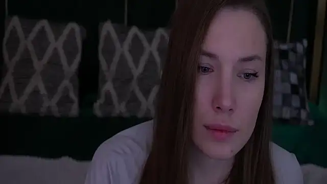 Snapshot of IceDanielles chatting on 11-14-25, 01:32 IceDanielles online show from 11-14-25, 01:32