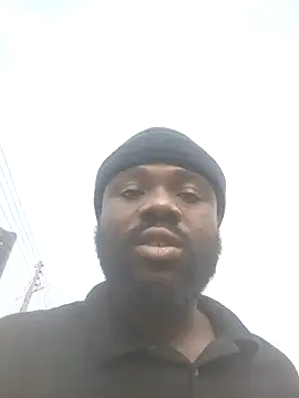 Snapshot of Longblackhardd chatting on 01-31-25, 09:27 Longblackhardd online show from 01-31-25, 09:27