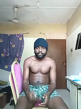 Snapshot of Longblackhardd chatting on 02-11-25, 03:29 Longblackhardd online show from 02-11-25, 03:29