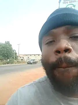 Snapshot of Longblackhardd chatting on 02-13-25, 08:48 Longblackhardd online show from 02-13-25, 08:48