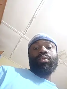 Snapshot of Longblackhardd chatting on 09-14-25, 09:25 Longblackhardd online show from 09-14-25, 09:25