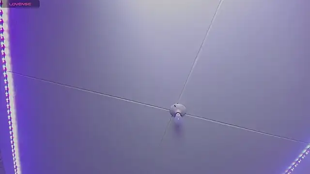 Snapshot of SebasFallon chatting on 03-07-25, 05:17 SebasFallon online show from 03-07-25, 05:17