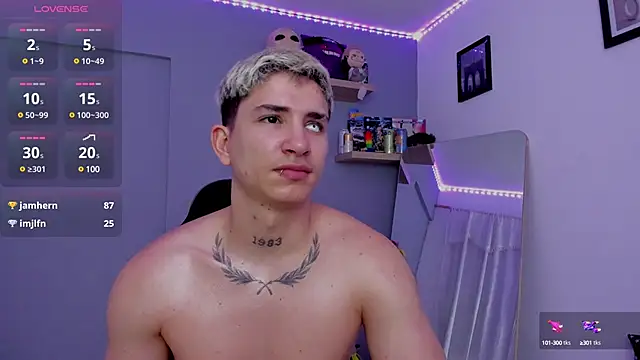 Snapshot of SebasFallon chatting on 03-13-25, 11:59 SebasFallon online show from 03-13-25, 11:59