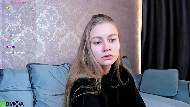 Polumna cute online show from 10-23-25, 08:35