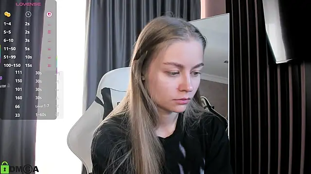 Snapshot of Polumna_cute chatting on 12-03-25, 09:40 Polumna cute online show from 12-03-25, 09:40