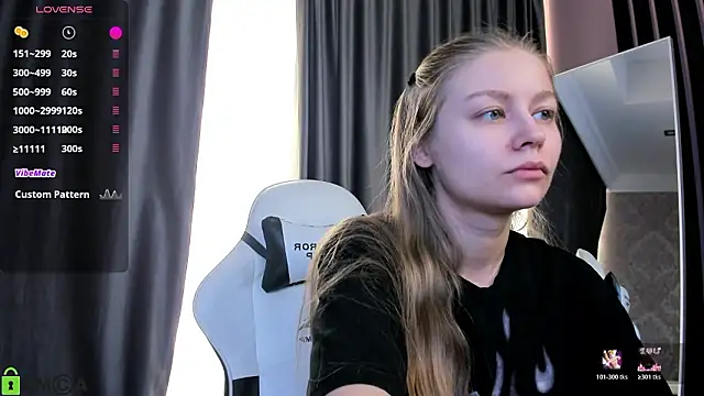 Snapshot of Polumna_cute chatting on 03-05-26, 09:38 Polumna cute online show from 03-05-26, 09:38