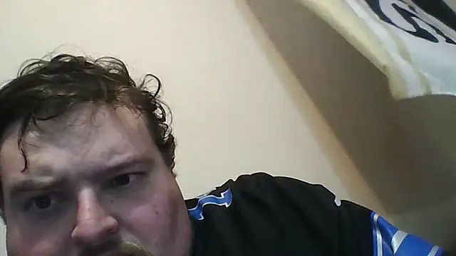 YelpedAverting online show from 09-22-25, 11:07