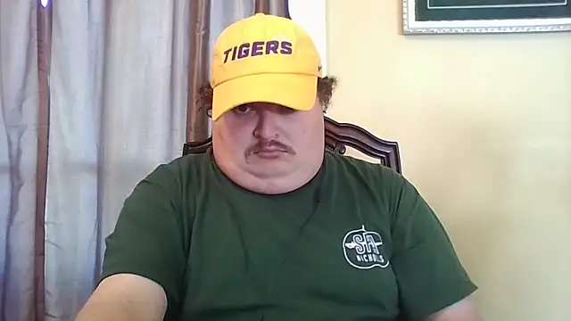 YelpedAverting online show from 11-08-25, 08:40