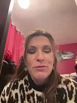 Lwhite1 online show from 10-16-25, 10:33