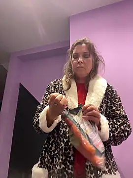 Lwhite1 online show from 02-11-26, 12:48