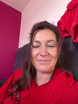 Lwhite1 online show from 03-26-26, 04:12