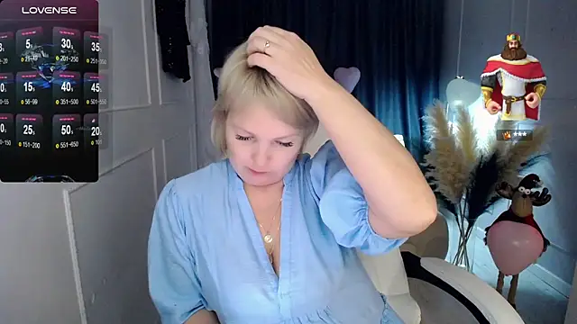 Juarnea online show from 02-17-25, 04:15