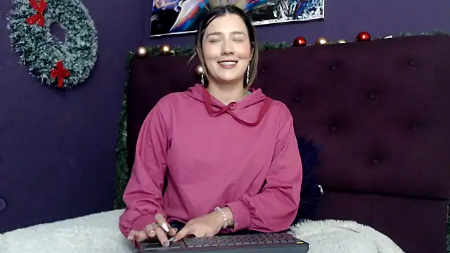 Snapshot of merlinaadams_ chatting on 12-19-24, 07:29 merlinaadams online show from 12-19-24, 07:29