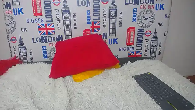 Snapshot of merlinaadams_ chatting on 02-18-25, 10:58 merlinaadams online show from 02-18-25, 10:58