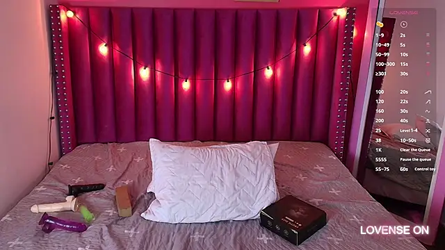 littleebonny online show from 01-30-25, 12:59