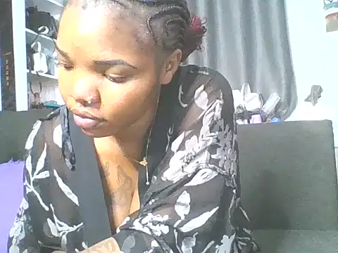 sweet bigclit online show from 11-15-25, 05:05