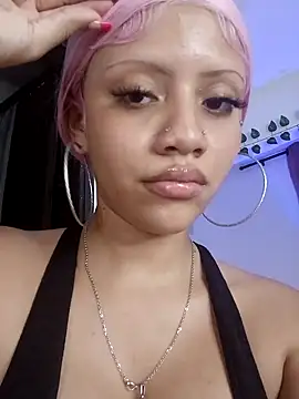 Snapshot of Charlotee_ chatting on 12-06-24, 05:20 Charlotee  online show from 12-06-24, 05:20