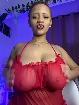 Snapshot of Charlotee_ chatting on 02-09-25, 06:01 Charlotee  online show from 02-09-25, 06:01