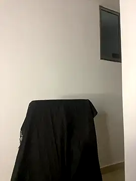 Snapshot of Charlotee_ chatting on 09-24-25, 06:39 Charlotee  online show from 09-24-25, 06:39