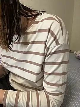 BeatriceTender online show from 02-17-26, 06:58