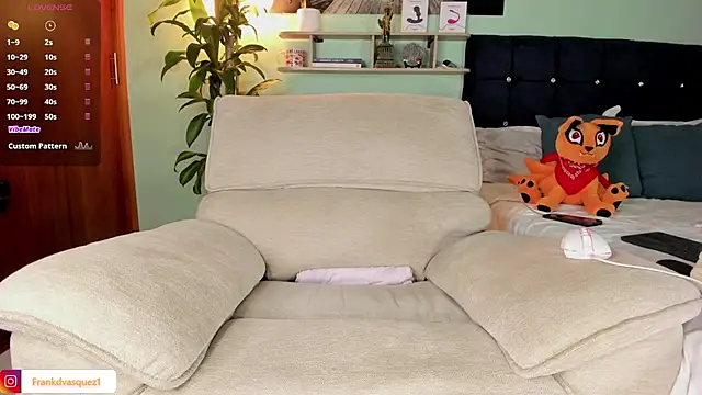 Neganhot  online show from 03-25-26, 12:38