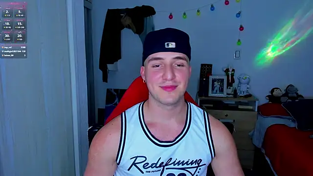 Snapshot of liam_oficial02 chatting on 12-12-24, 06:57 liam oficial02 online show from 12-12-24, 06:57