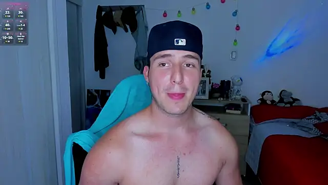 Snapshot of liam_oficial02 chatting on 01-16-25, 06:35 liam oficial02 online show from 01-16-25, 06:35