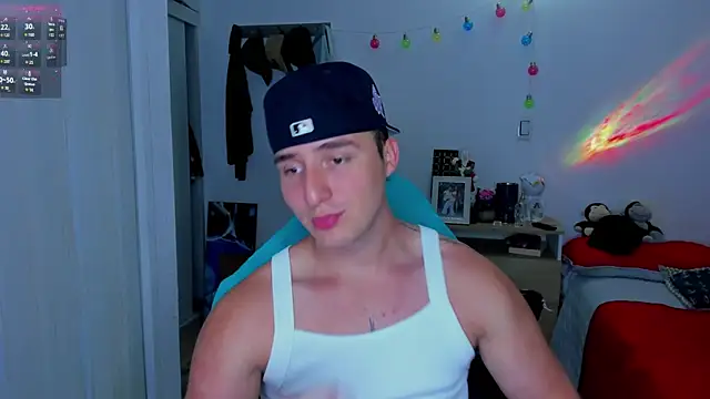 Snapshot of liam_oficial02 chatting on 01-18-25, 03:09 liam oficial02 online show from 01-18-25, 03:09