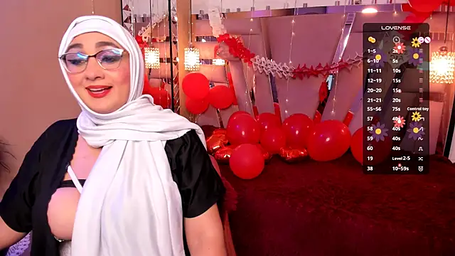 HijabiMilf online show from 02-12-25, 01:48