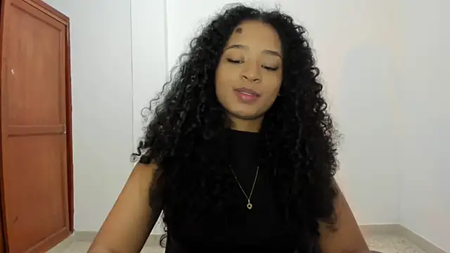 avellanatammy online show from 10-10-25, 01:04